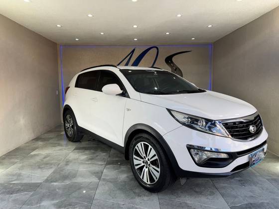KIA SPORTAGE 2.0 LX 4X2 16V FLEX 4P MANUAL KIA SPORTAGE 2.0 LX 4X2 16V FLEX 4P MANUAL